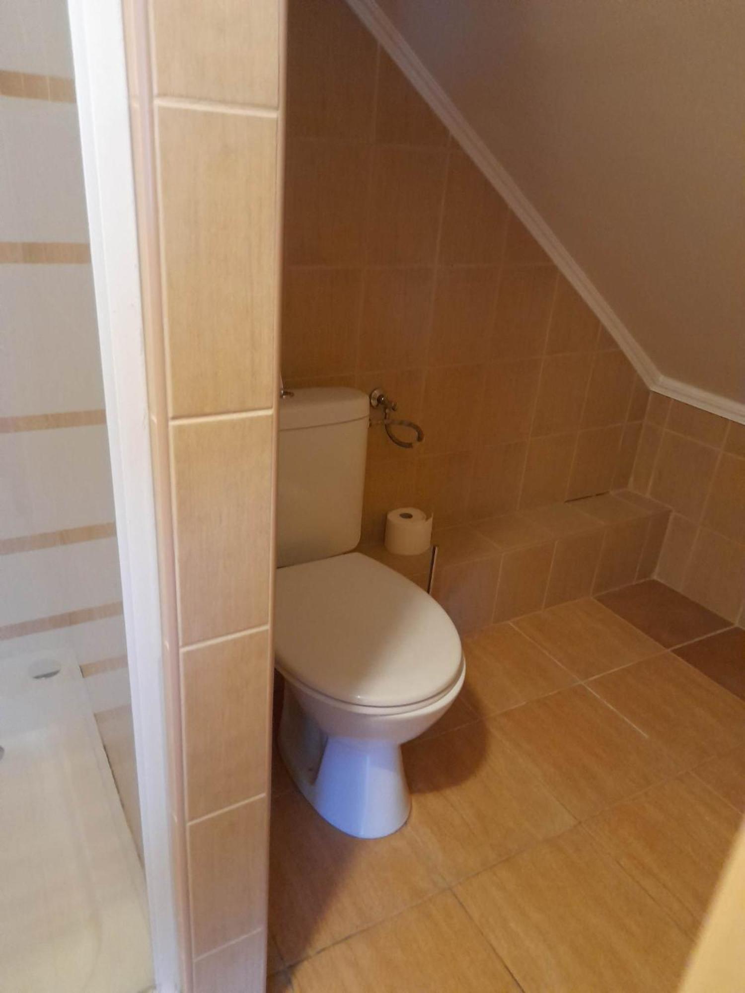Bed and Breakfast Kemences Fogado Tardos Zewnętrze zdjęcie