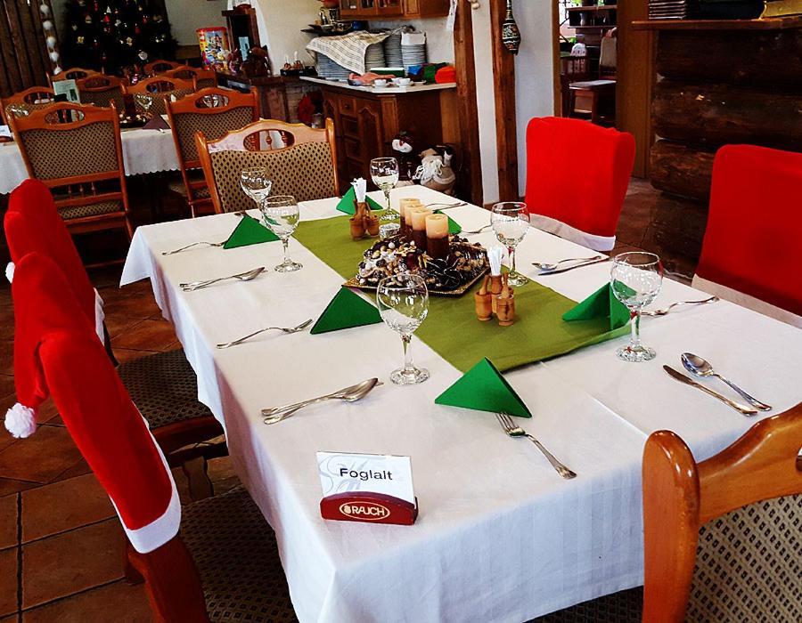Bed and Breakfast Kemences Fogado Tardos Zewnętrze zdjęcie