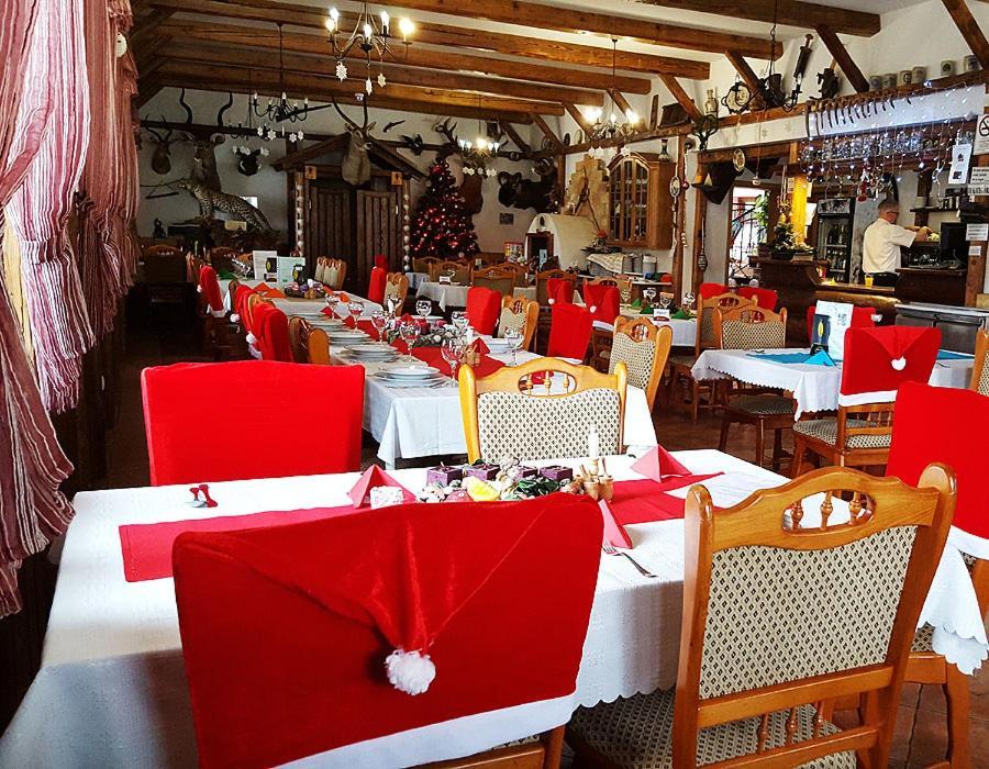 Bed and Breakfast Kemences Fogado Tardos Zewnętrze zdjęcie