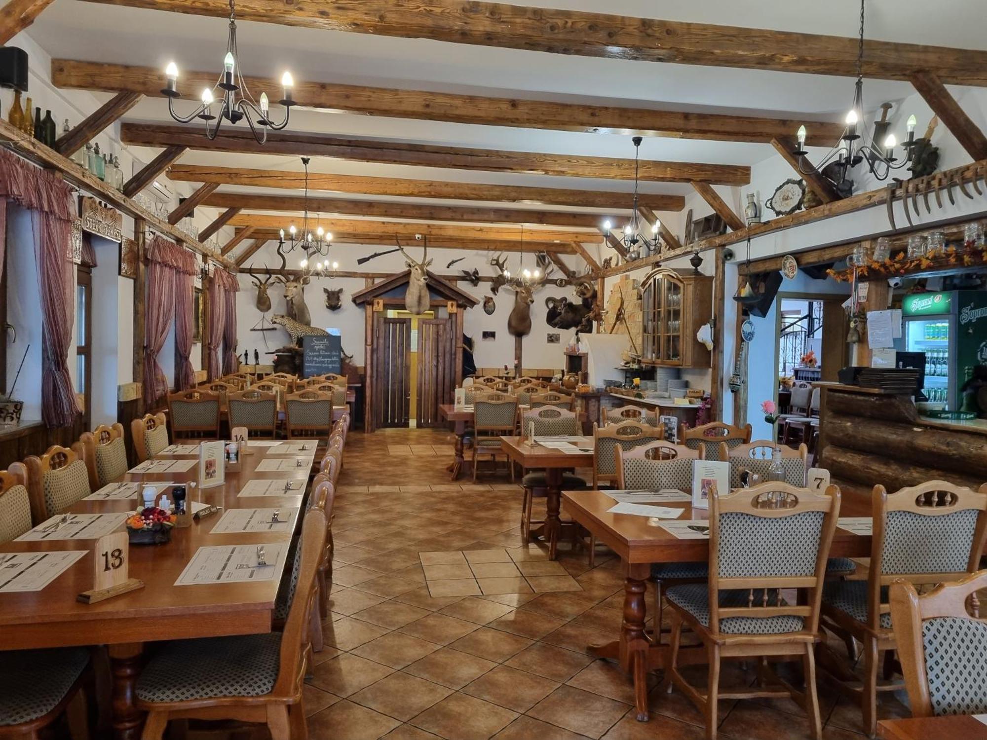 Bed and Breakfast Kemences Fogado Tardos Zewnętrze zdjęcie