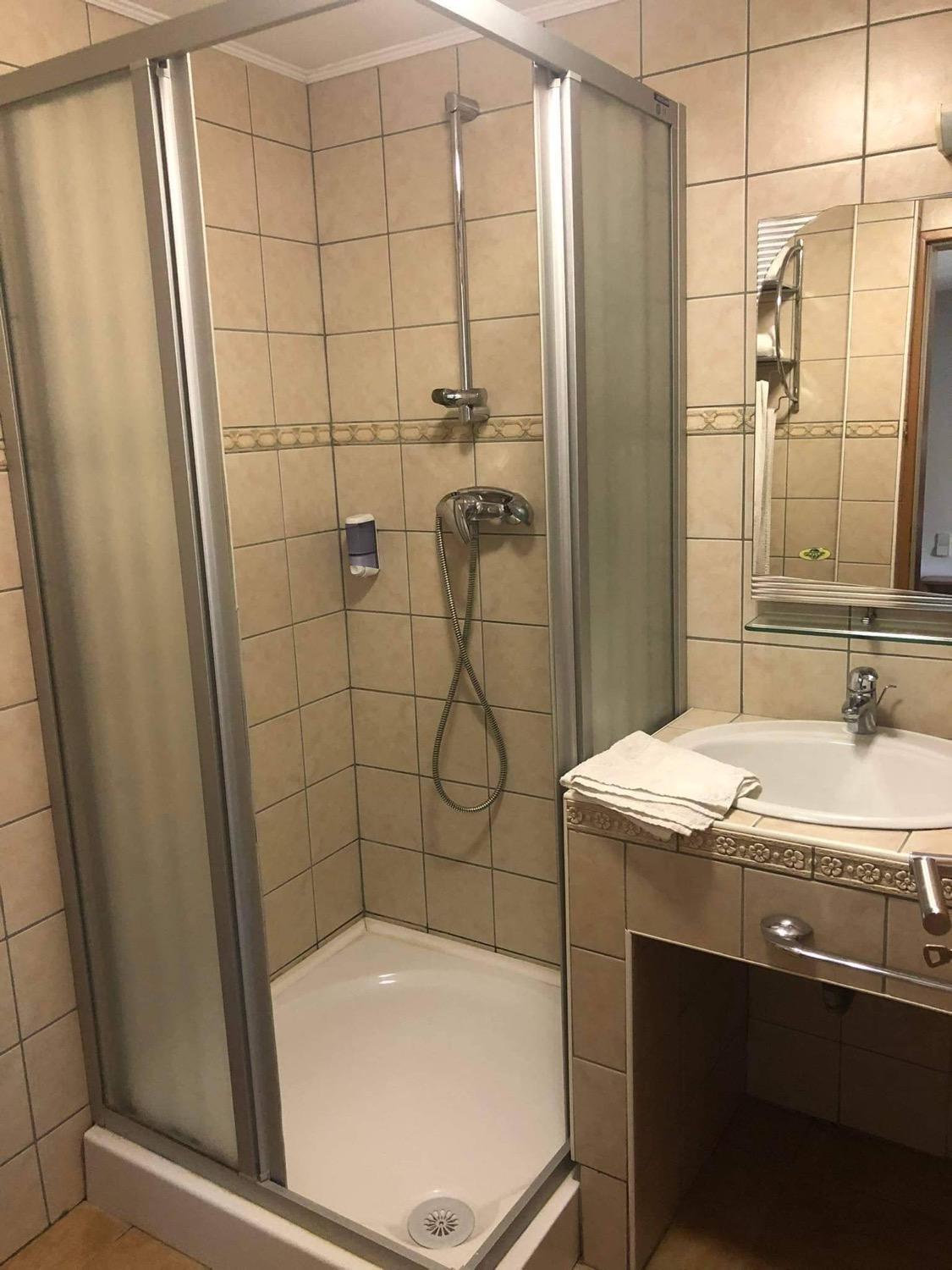 Bed and Breakfast Kemences Fogado Tardos Zewnętrze zdjęcie